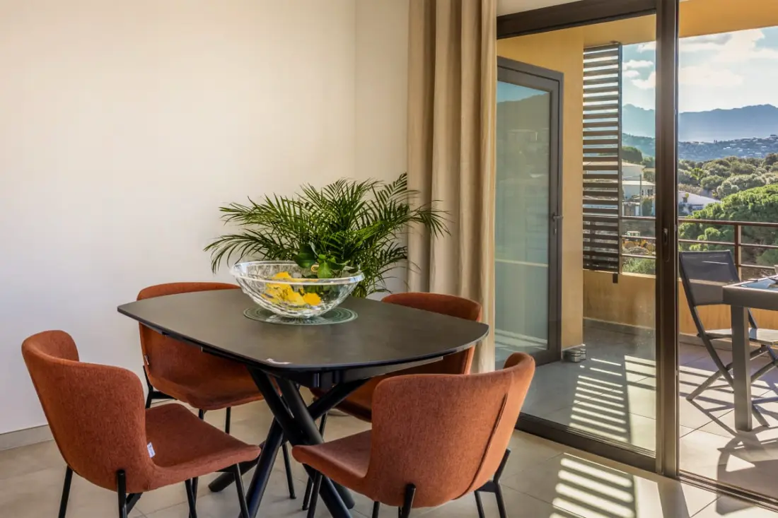 Casa Catalina – Charme Contemporain à L’Île-rousse