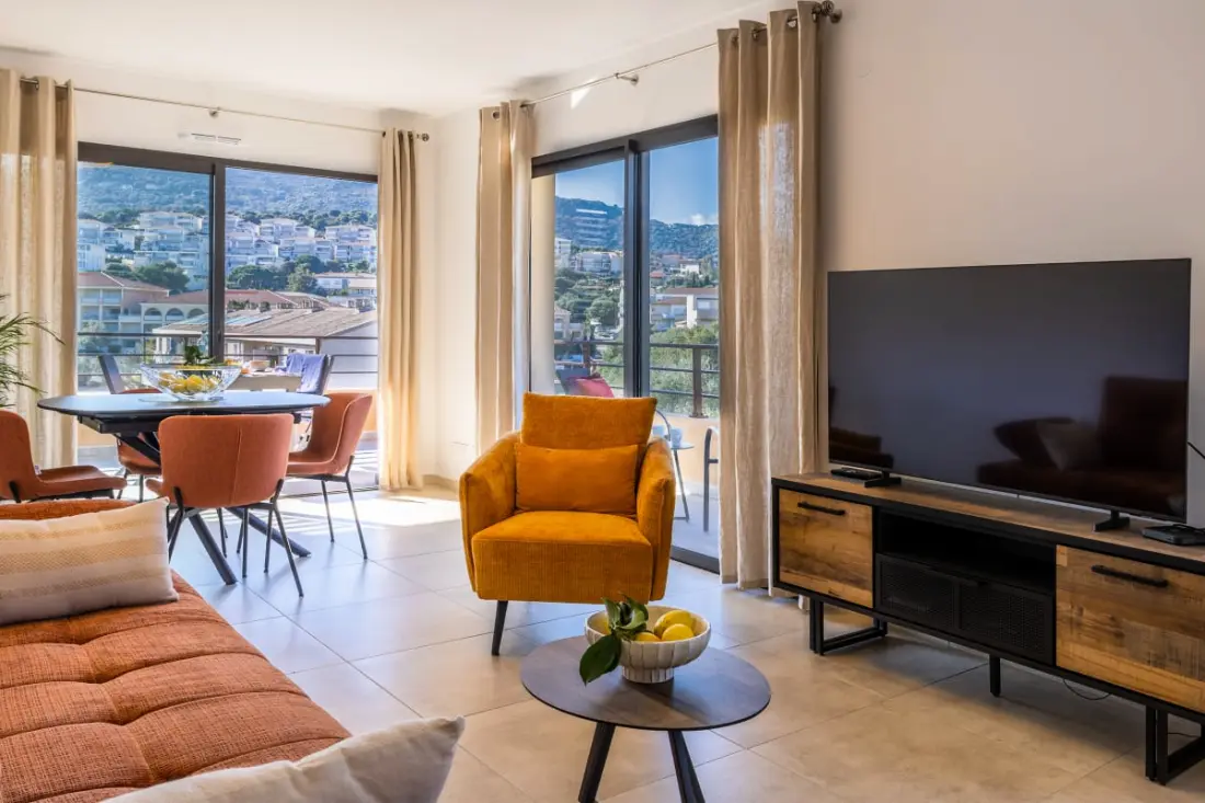 Casa Catalina – Charme Contemporain à L’Île-rousse