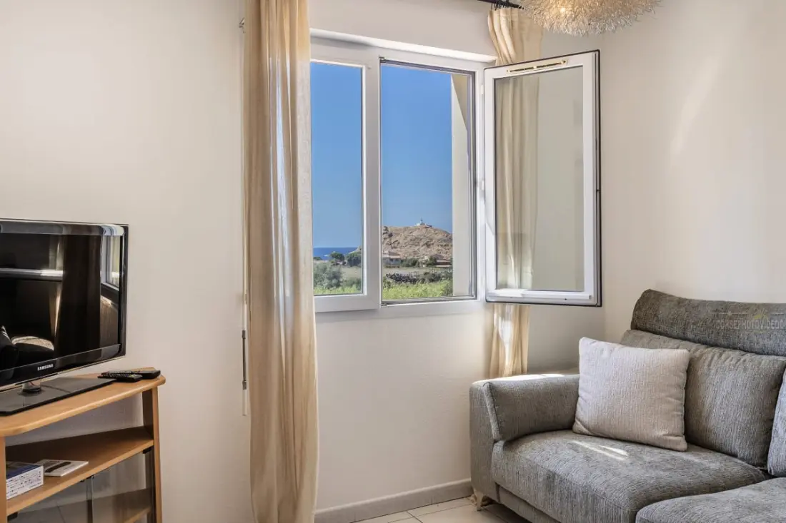 Casa Luiggina – Appartement De Charme Avec Vue Mer Au Cœur De L’Île-rousse