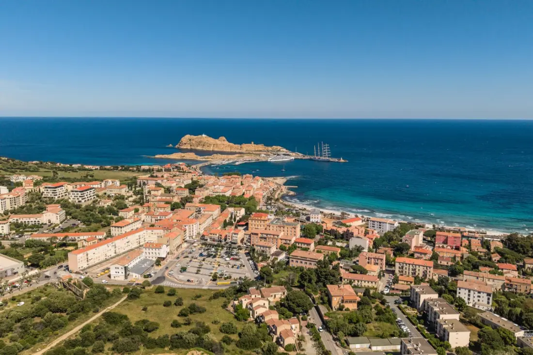 Villa Pietra Mare, Piscine Vue Mer, à L'ile-rousse