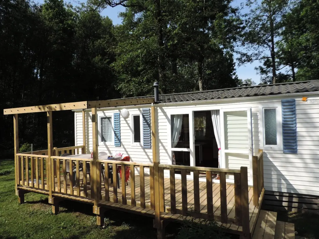 Camping Le Bois Fleuri 3 étoiles★★★