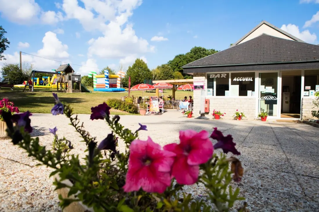 Camping Le Bois Fleuri 3 étoiles★★★