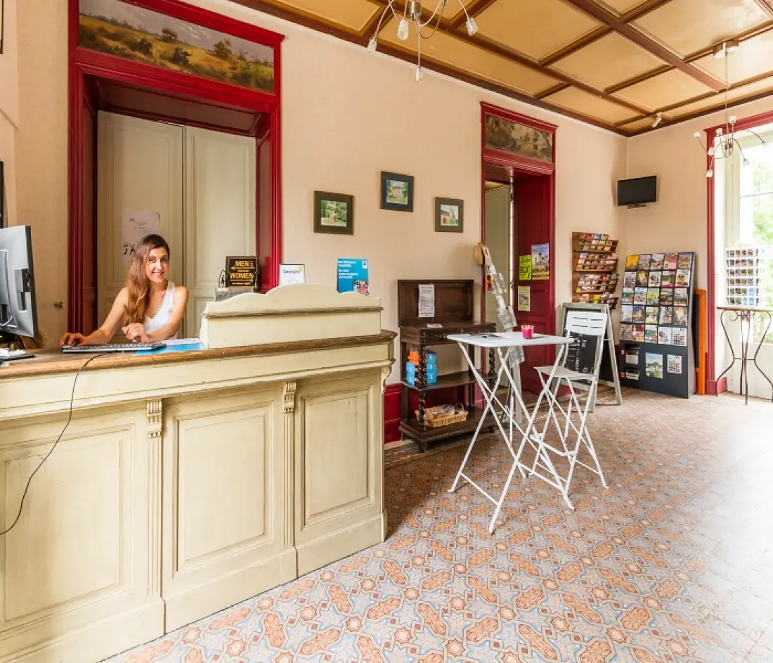 Camping Le Petit Trianon4 étoiles★★★★