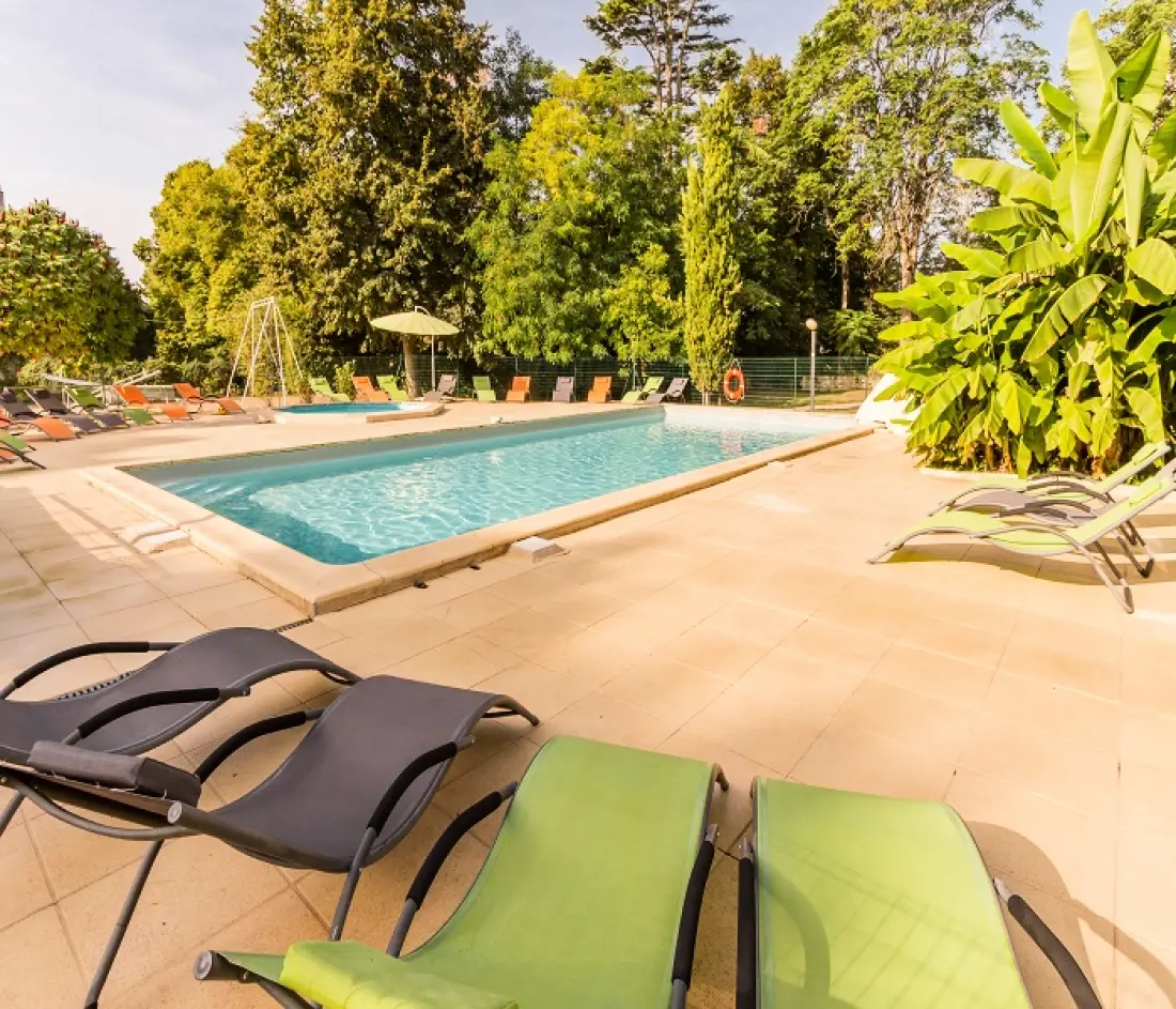 Camping Le Petit Trianon4 étoiles★★★★