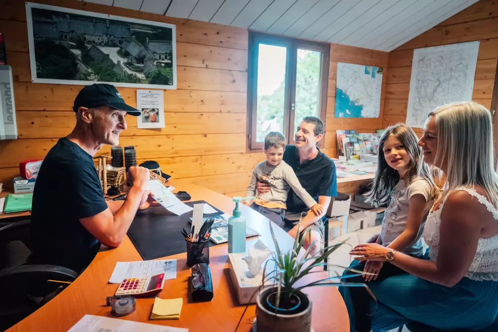 Ushuaïa Villages - Camping de Pont Calleck 3 étoiles★★★