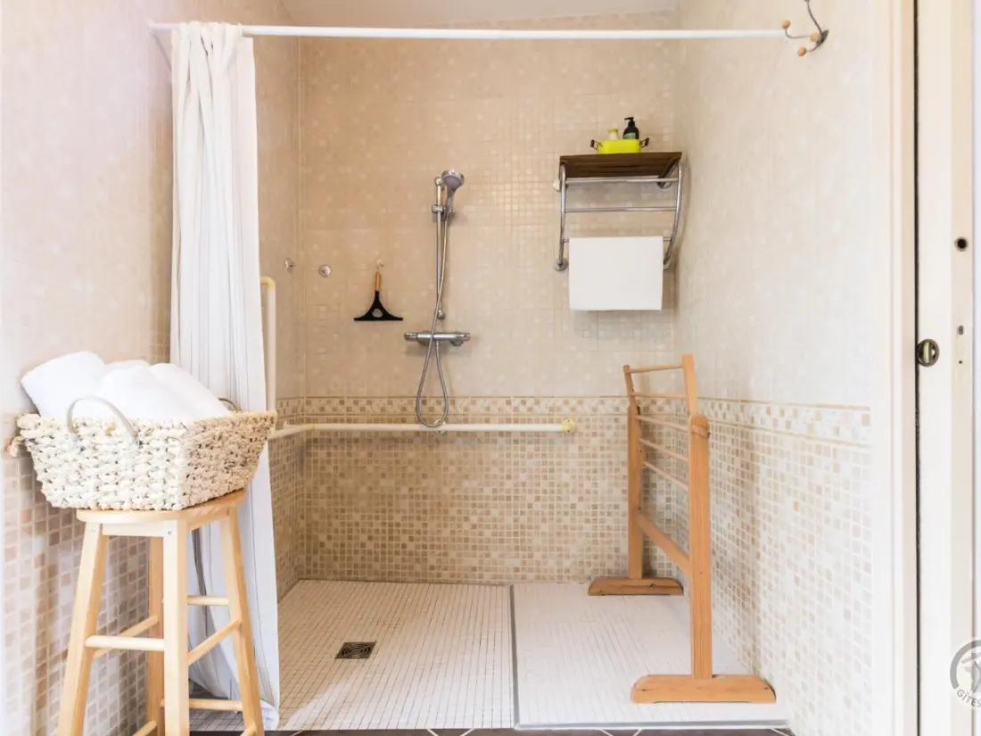 Location de Vacances Isigny-le-Buat 5
