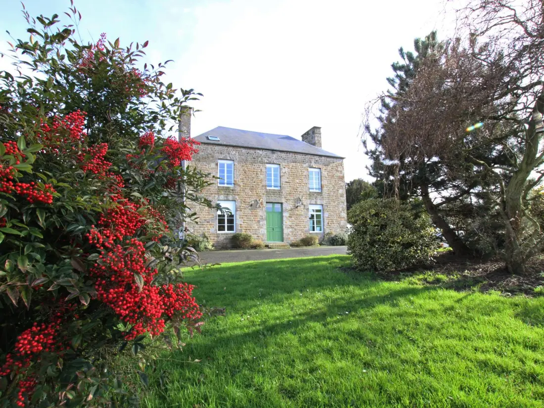 Maison de Vacances Isigny-le-Buat 2