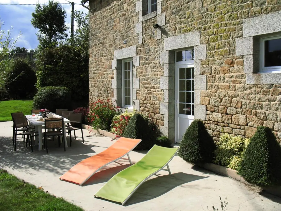 Maison de Vacances Isigny-le-Buat 6
