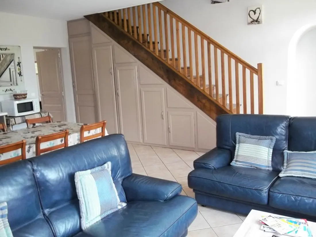 Maison de Vacances Isigny-le-Buat 6