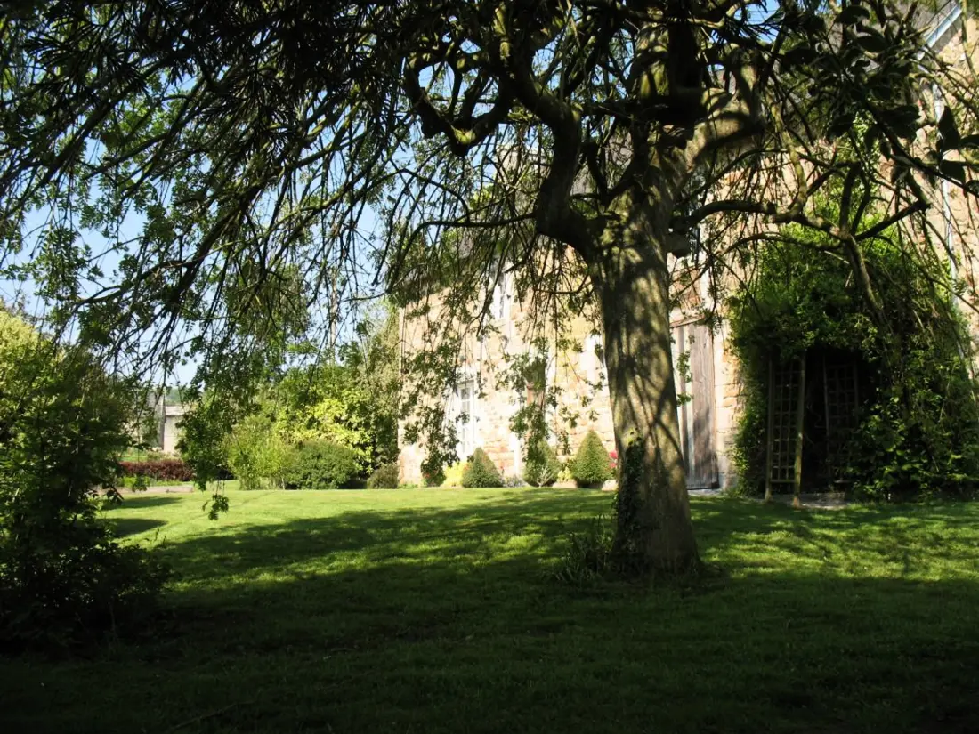 Maison de Vacances Isigny-le-Buat 6