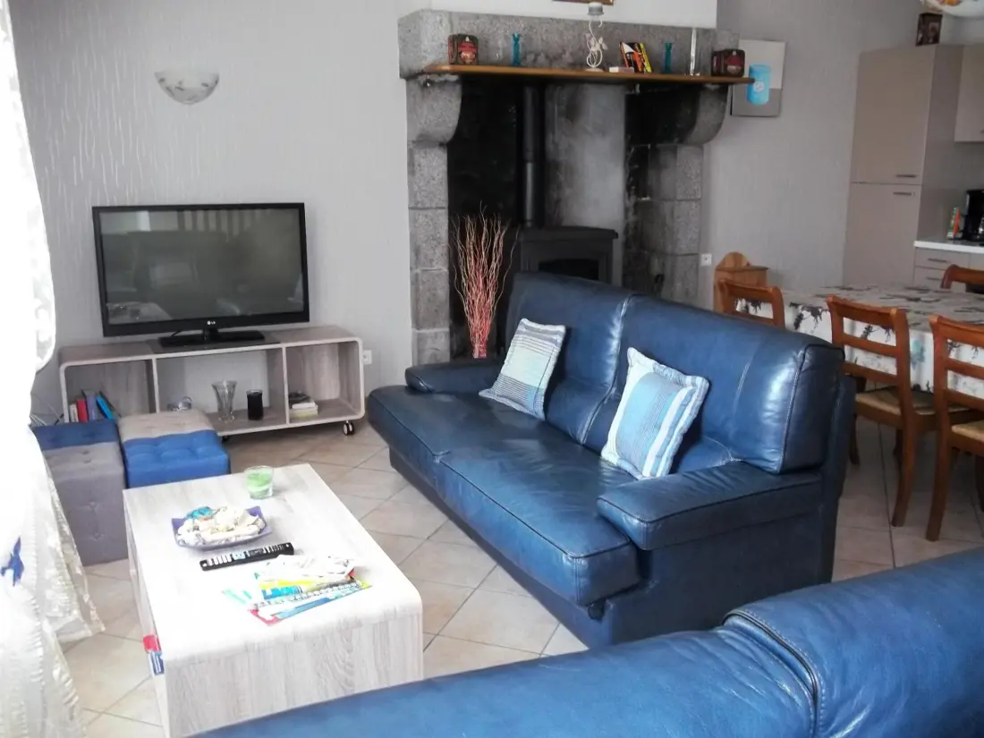 Maison de Vacances Isigny-le-Buat 6