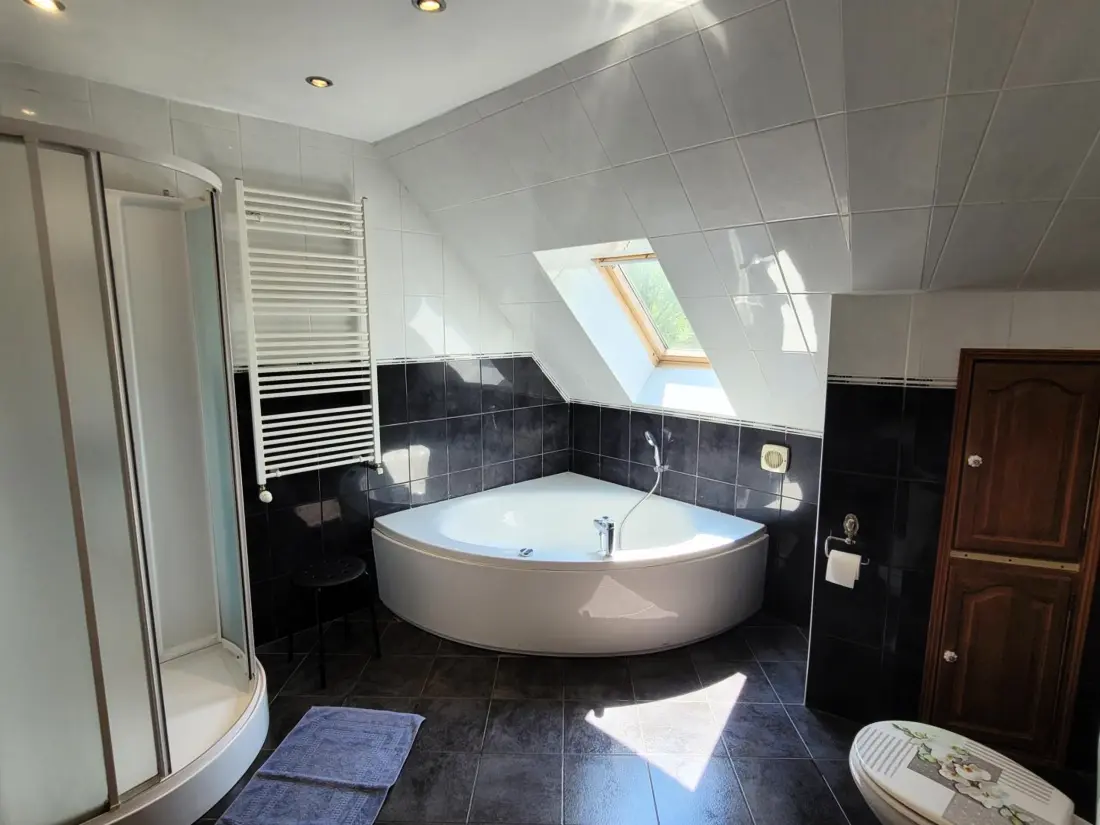 Maison de Vacances Isigny-le-Buat 8