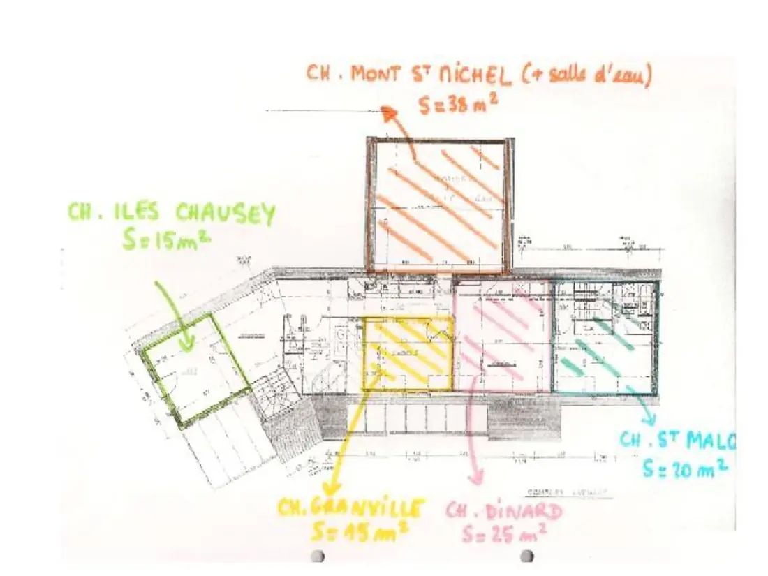 Maison de Vacances Isigny-le-Buat 8