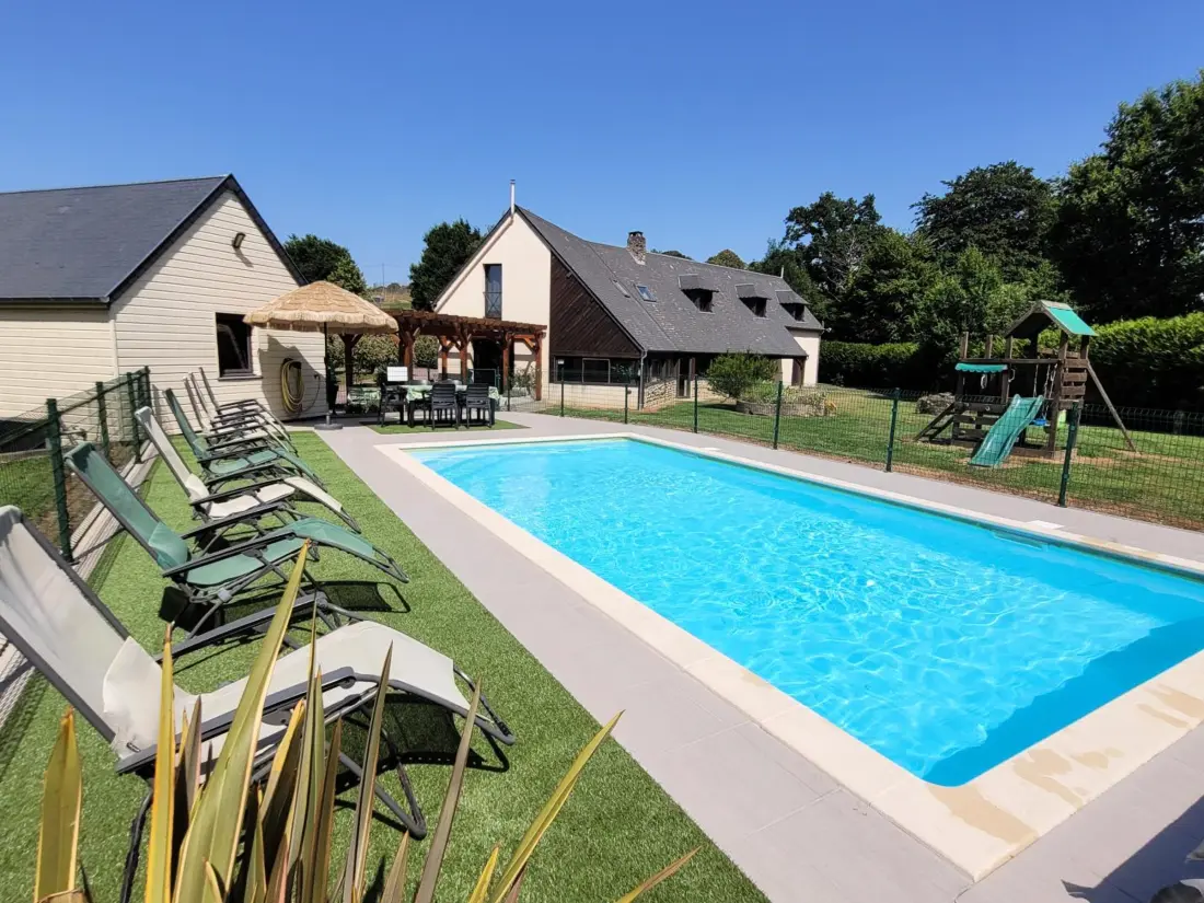 Maison de Vacances Isigny-le-Buat 8
