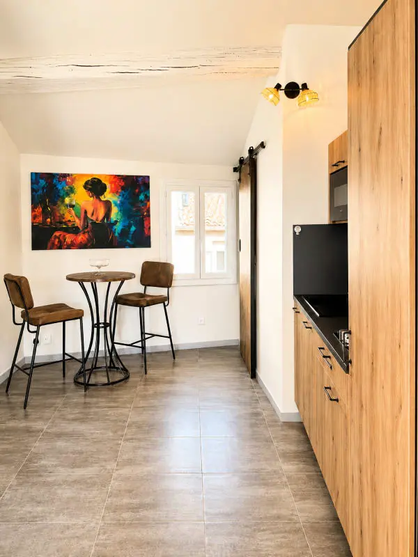 Appartement Avec Terrasse Au Centre Ville