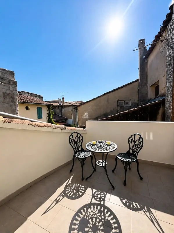 Appartement Avec Terrasse Au Centre Ville