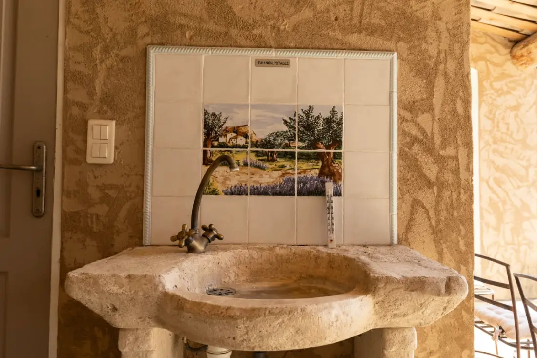 Lou Cigalon • Mas Provençal Avec Piscine