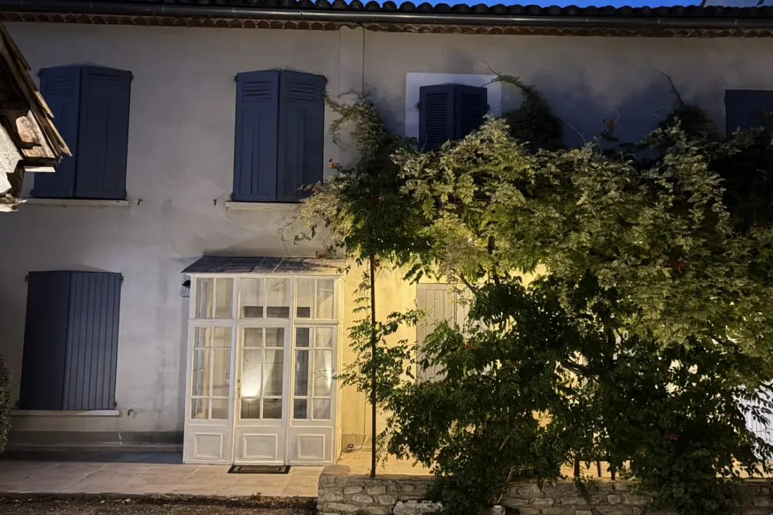 Elivi : Maison De Ville Avec Jardin à Deux Pas Du Centre Historique