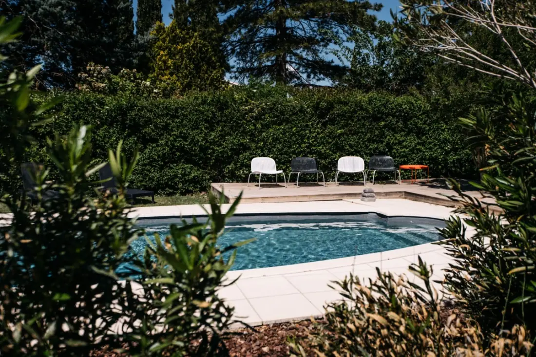 Les Volets Bleus - Piscine Privée
