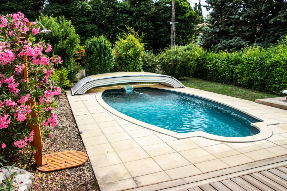 Les Volets Bleus - Piscine Privée