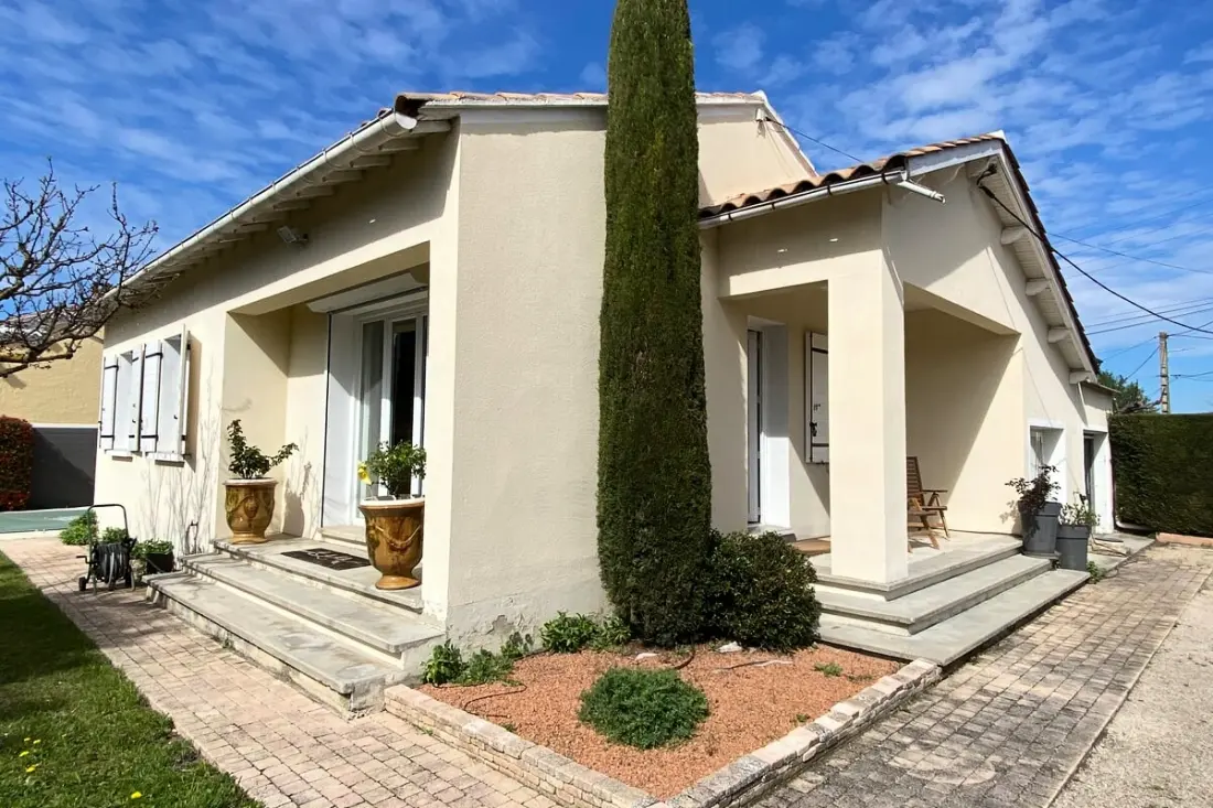 Villa Familiale Avec Jardin Et Piscine