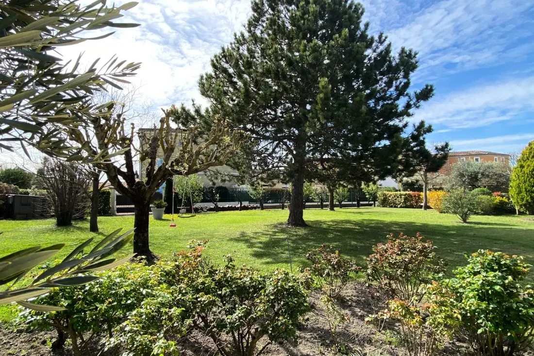 Villa Familiale Avec Jardin Et Piscine