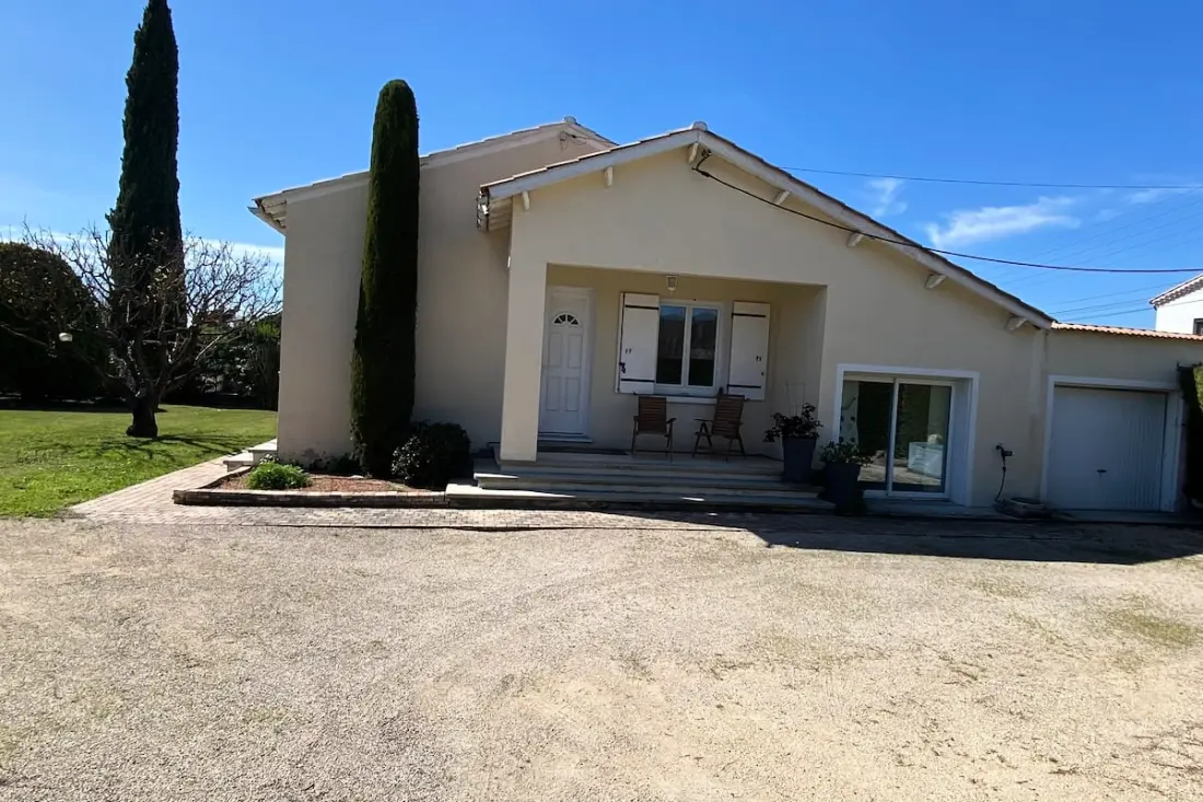Villa Familiale Avec Jardin Et Piscine