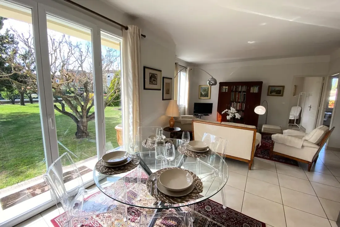 Villa Familiale Avec Jardin Et Piscine