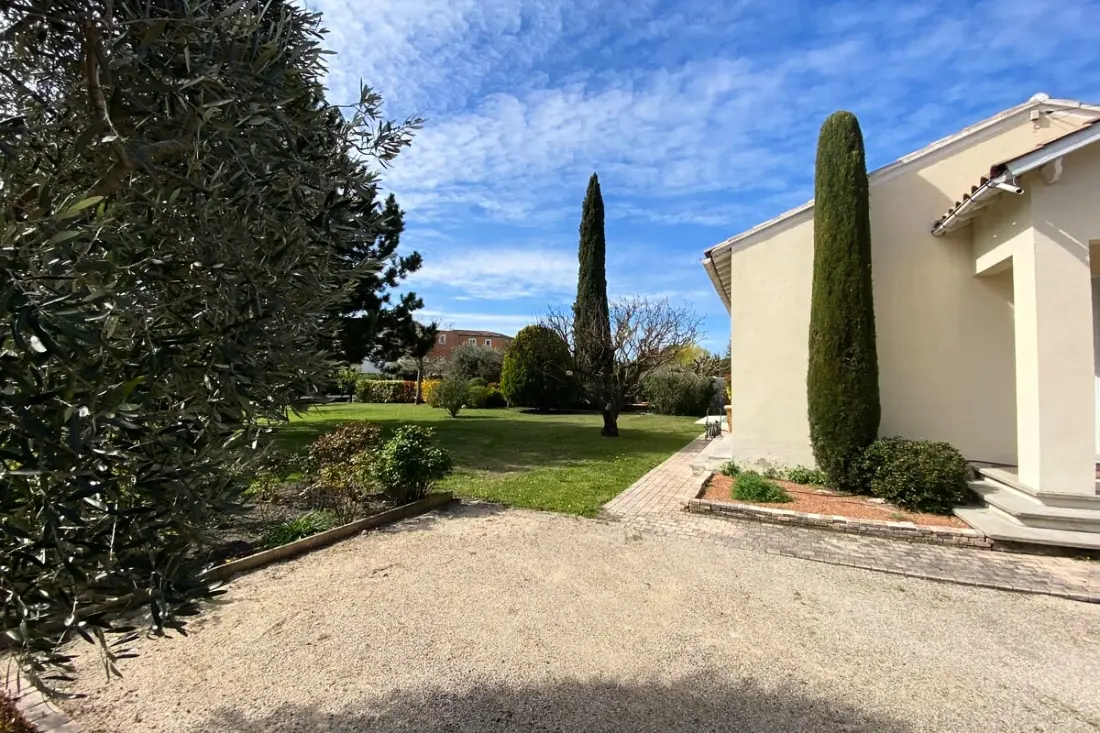 Villa Familiale Avec Jardin Et Piscine