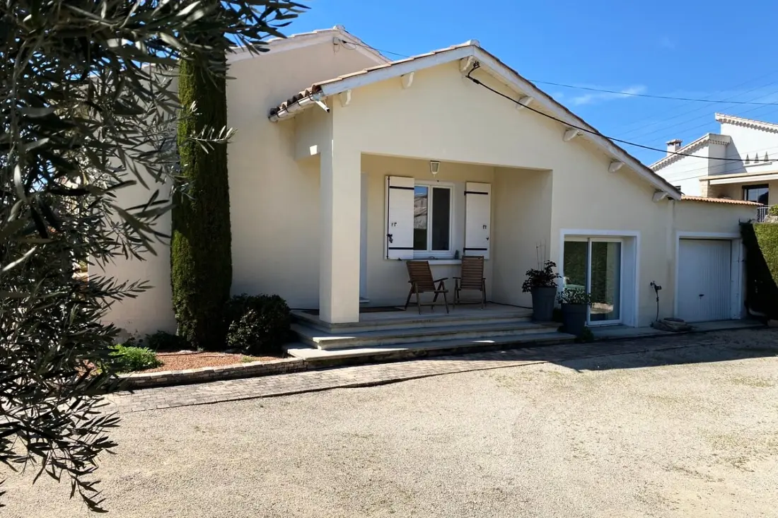 Villa Familiale Avec Jardin Et Piscine