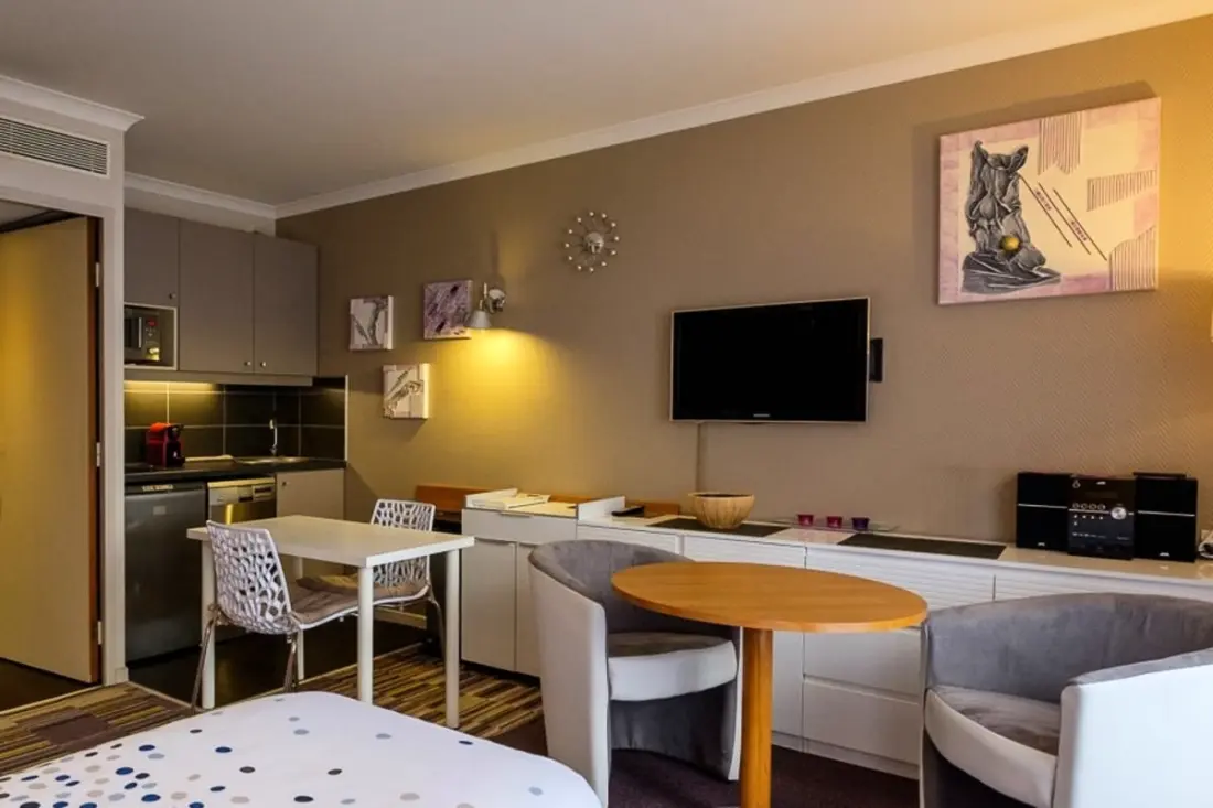 Paris Porte De Versailles Cosy Lodge 1 Appart Hôtel Parking, Wifi 4 Pers