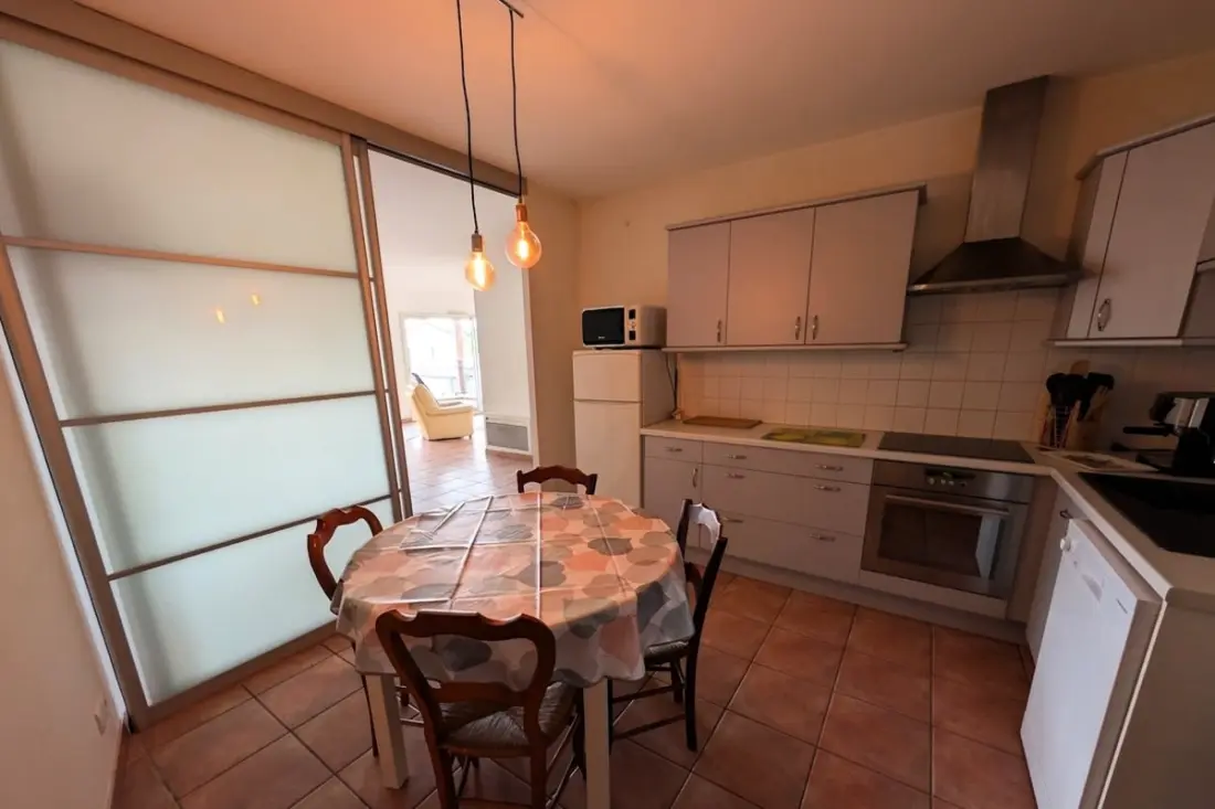 Bel Appartement Centre-ville Avec Terrasse