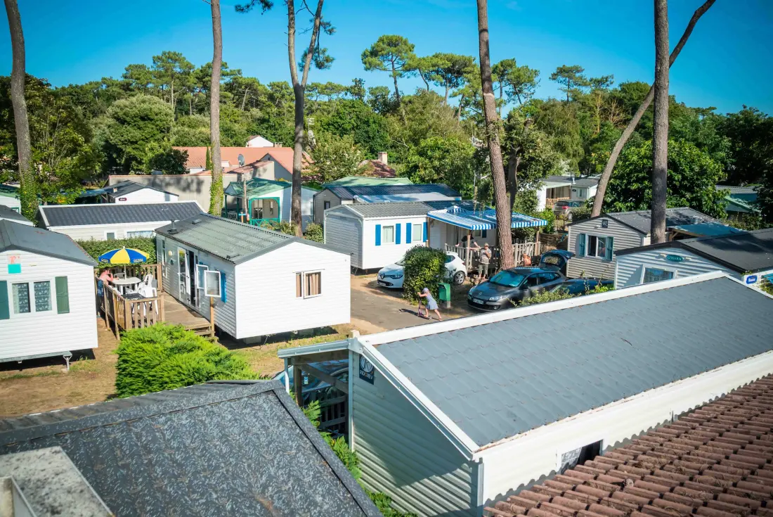 Camping Paradis La Pomme de Pin 4 étoiles★★★★