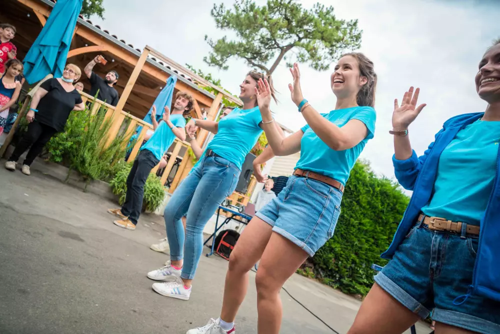 Camping Paradis La Pomme de Pin 41 étoiles★