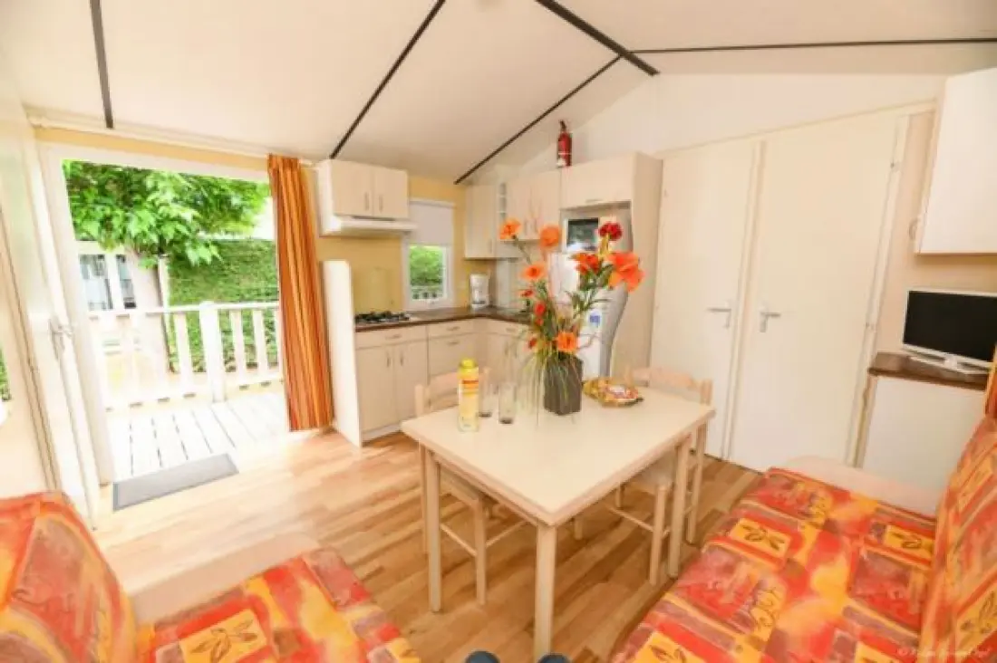 Camping Paradis La Pomme de Pin 4 étoiles★★★★
