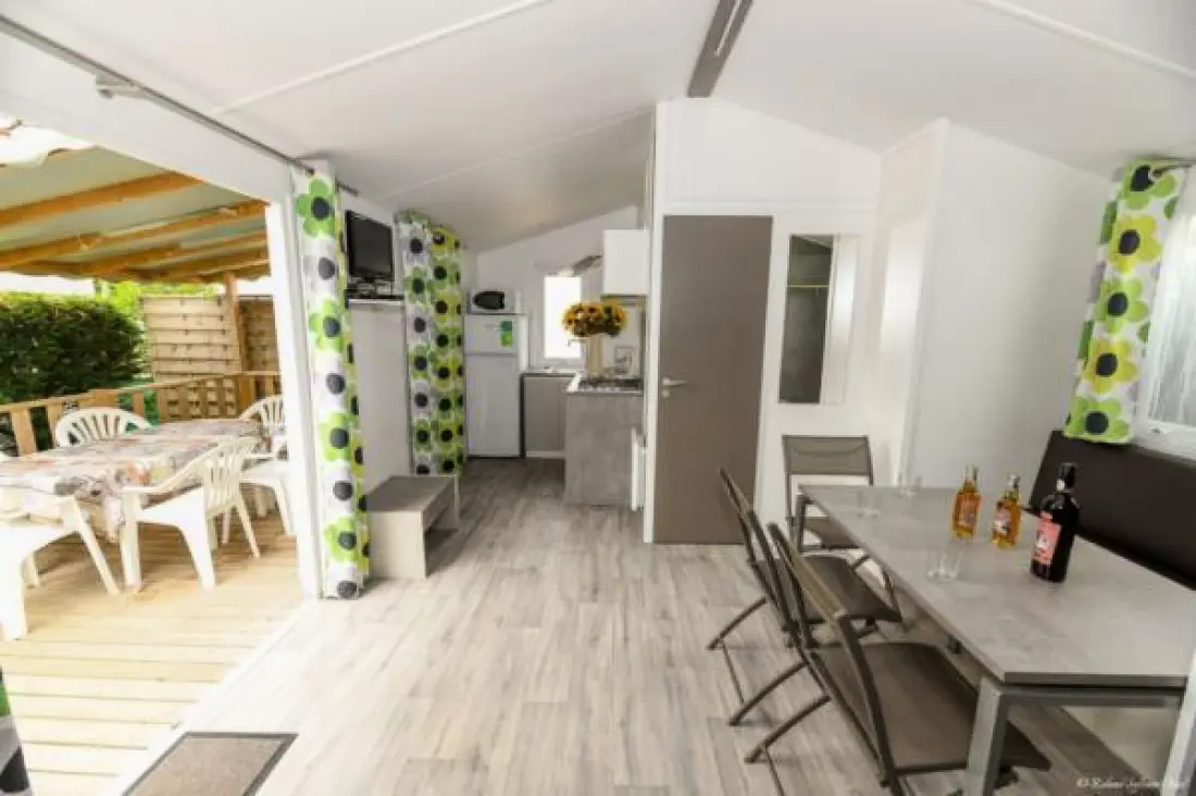 Camping Paradis La Pomme de Pin 4 étoiles★★★★
