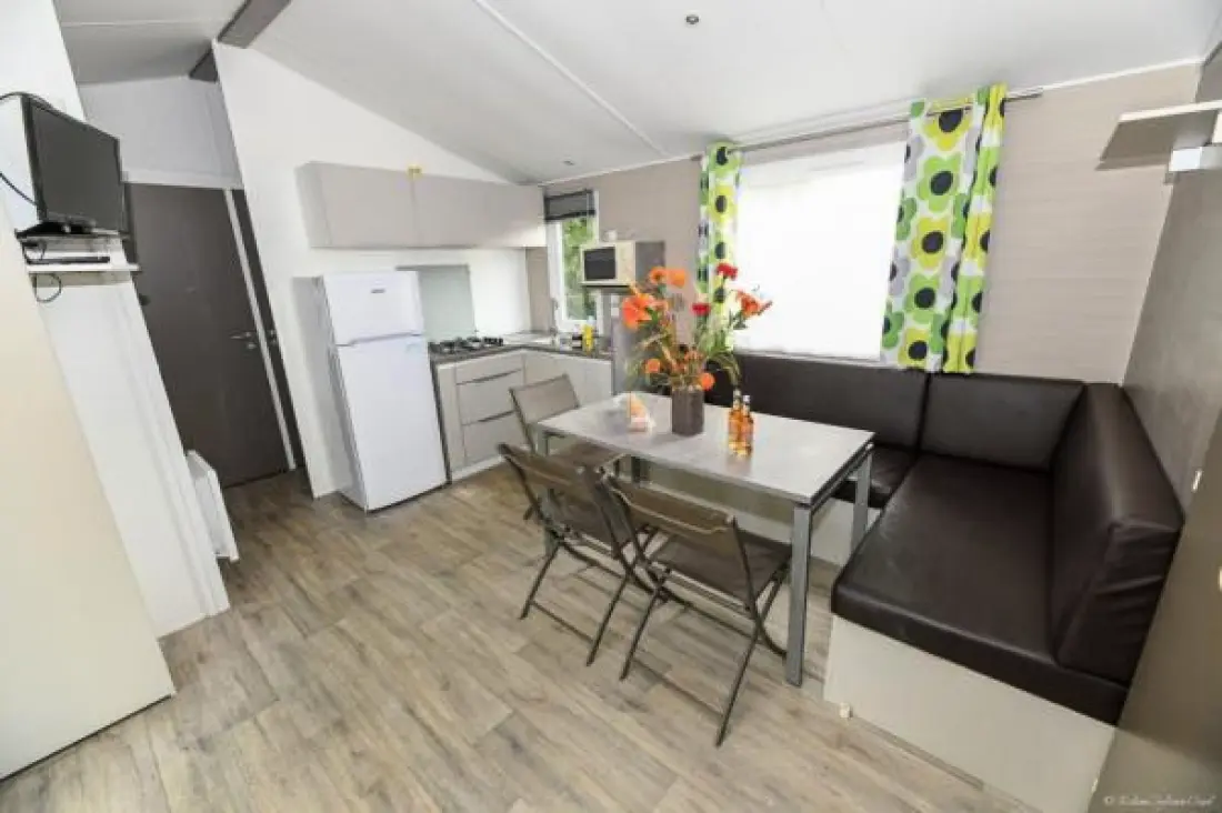 Camping Paradis La Pomme de Pin 4 étoiles★★★★