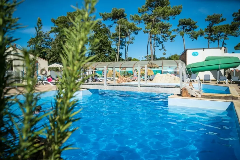 Camping Paradis La Pomme de Pin4 étoiles★★★★