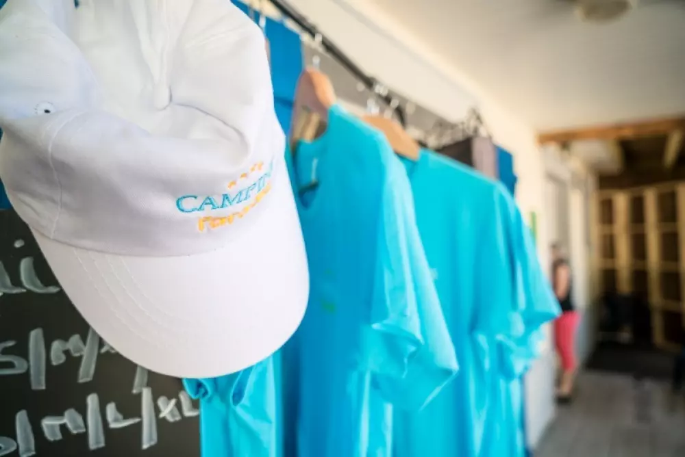 Camping Paradis La Pomme de Pin4 étoiles★★★★