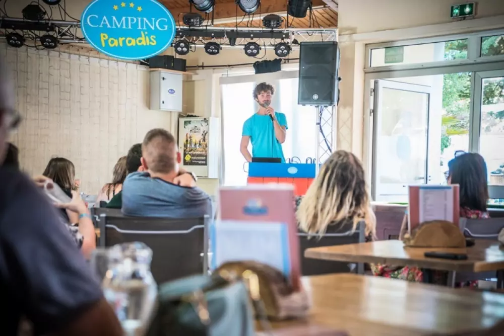 Camping Paradis La Pomme de Pin4 étoiles★★★★