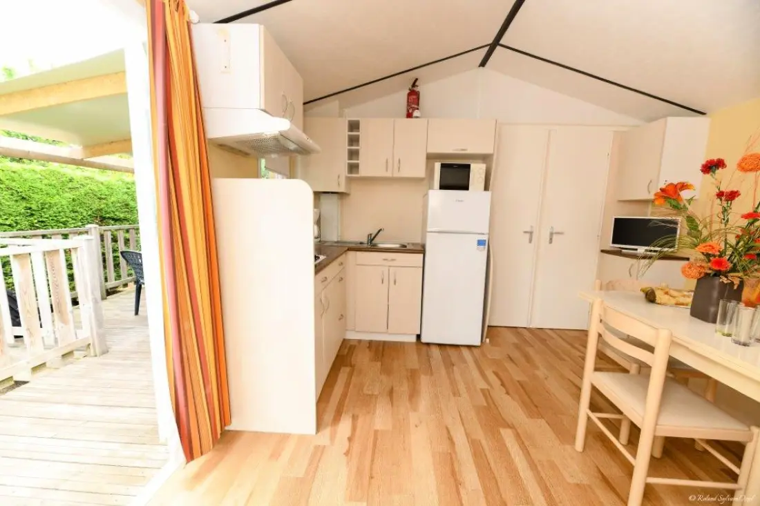 Camping Paradis La Pomme de Pin4 étoiles★★★★
