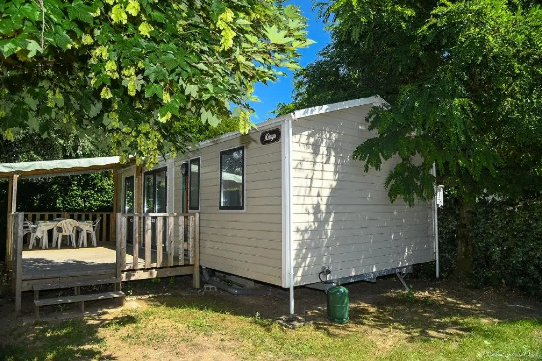 Camping Paradis La Pomme de Pin4 étoiles★★★★