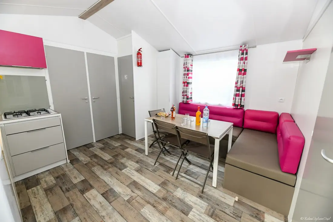 Camping Paradis La Pomme de Pin4 étoiles★★★★