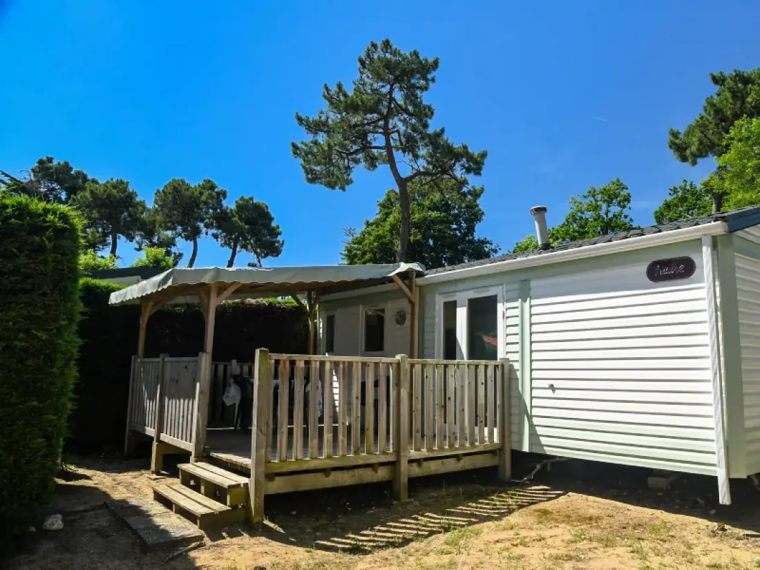 Camping Paradis La Pomme de Pin4 étoiles★★★★