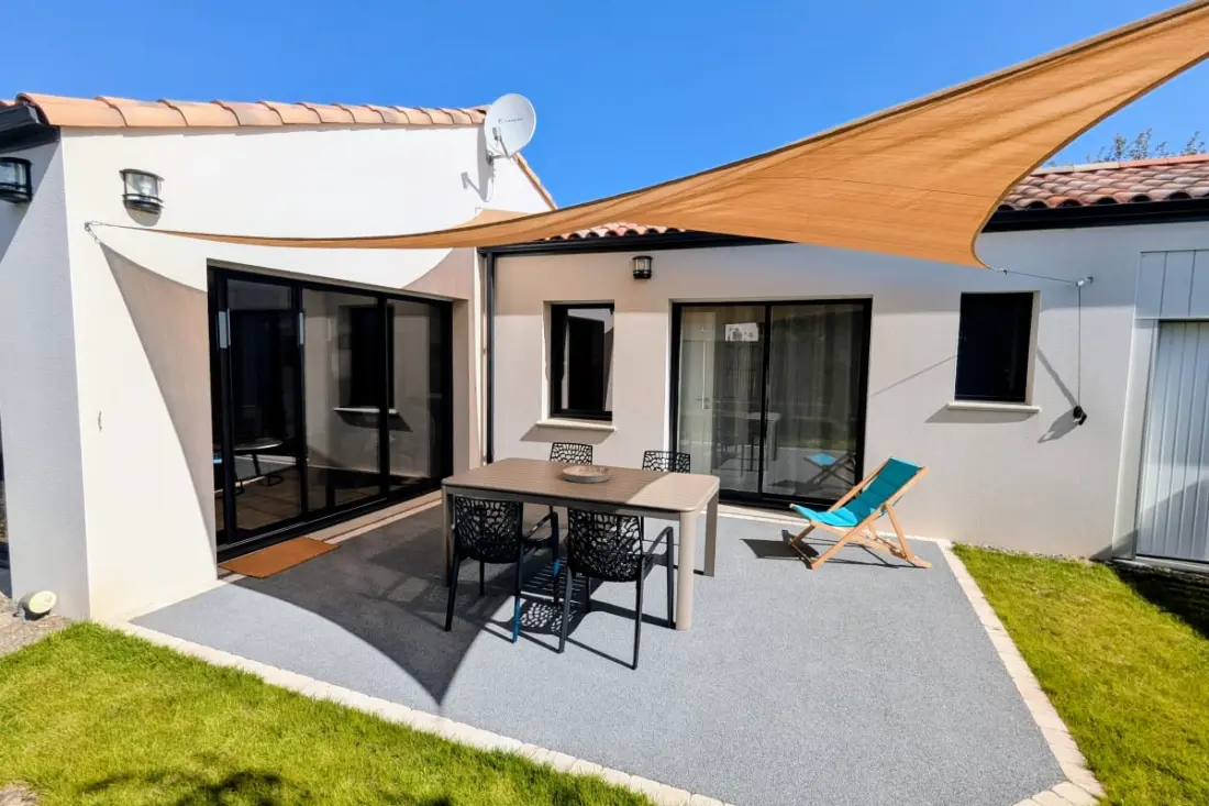 Maison Avec Climatisation, Proximité Plage