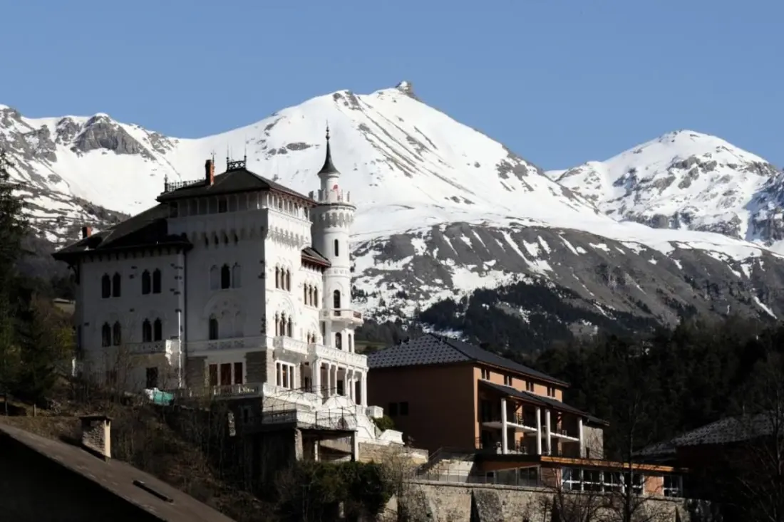 Appartement De Standing Au Château à Jausiers