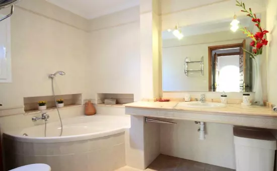 Wohnung im Herzen von Isle Sur La Sorgue