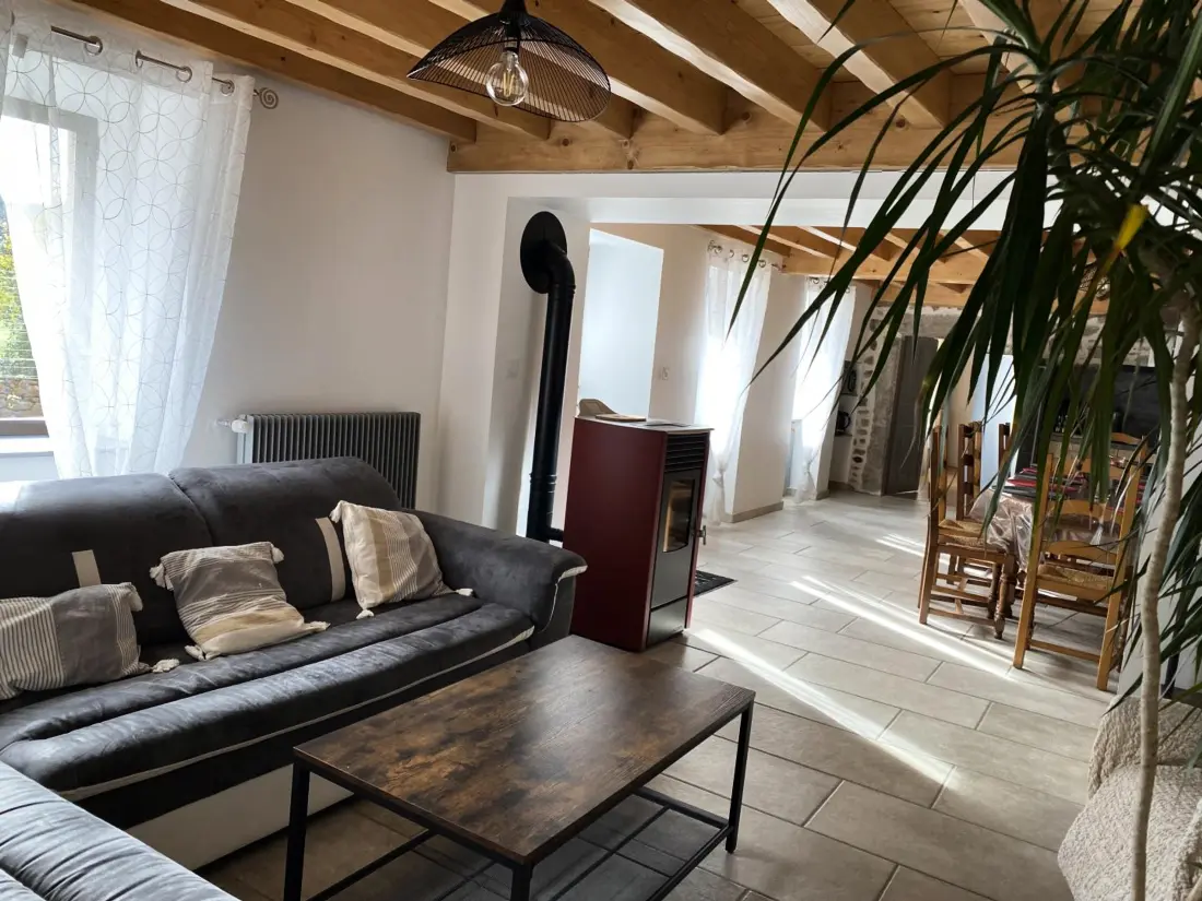 Maison de Vacances CHALMAZEL-JEANSAGNIERE 2
