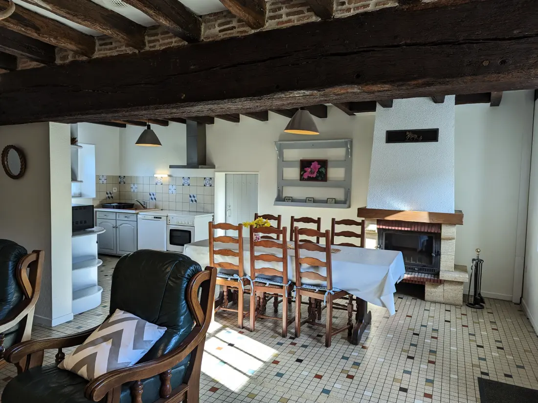 Maison de Vacances Jouy-le-Potier 3