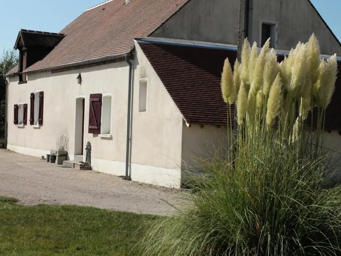 Maison de Vacances Jouy-le-Potier 3